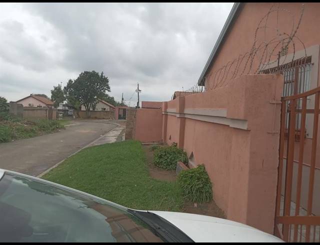 3 BEDROOM HOUSE FOR SALE IN RABIE RIDGE